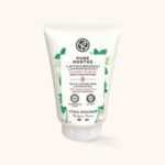 Pastrues 3 në 1 me mente 125ml – Për lëkurë mikse në të yndyrshme.